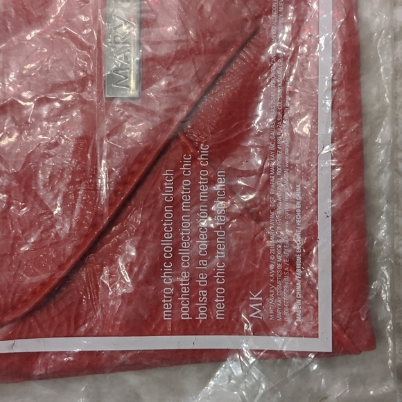 Mary Kay Red Clutch - Picture 3 of 3